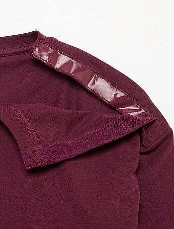 Gestreept T-shirt met klittenbandsluiting op de schouder - makkelijk aan te trekken collectie