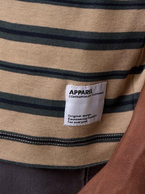 Gestreept T-shirt met korte mouwen - Kiabi Gestreept T-shirt met korte mouwen - Kiabi