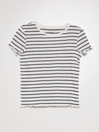 Gestreept T-shirt met korte mouwen