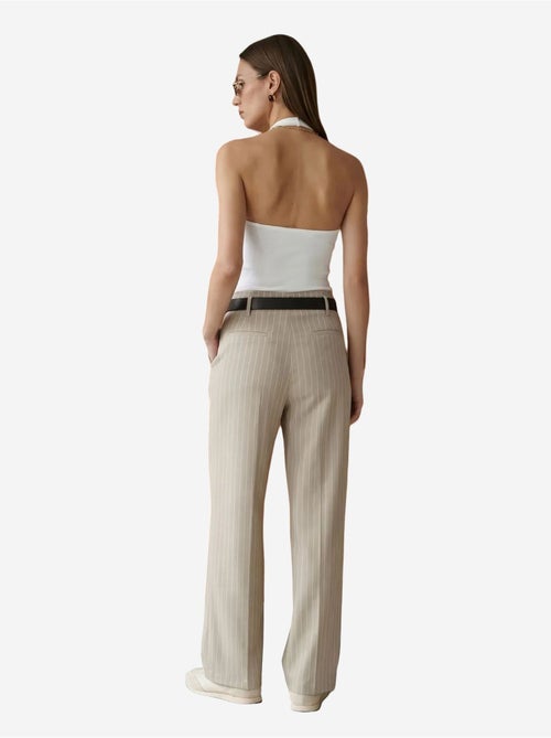 Gestreepte, geplooide wide-leg broek dilvin - Kiabi Gestreepte, geplooide wide-leg broek dilvin - Kiabi