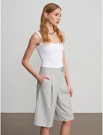 Gestreepte high-waist short met ceintuur dilvin