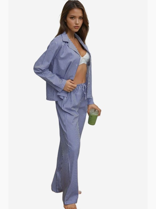 Gestreepte katoenen pyjamaset hiccup - Kiabi Gestreepte katoenen pyjamaset hiccup - Kiabi