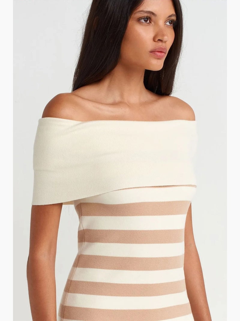Gestreepte ribgebreide bodycon minijurk dilvin Crème - Kiabi