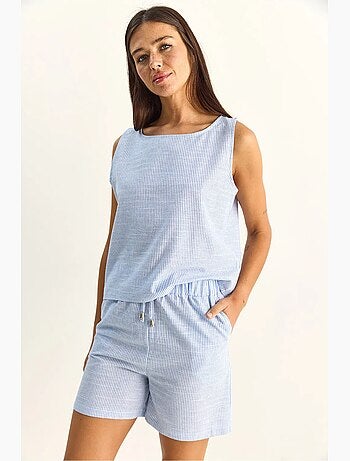 Gestreepte seersucker blouse- en shortset lucci