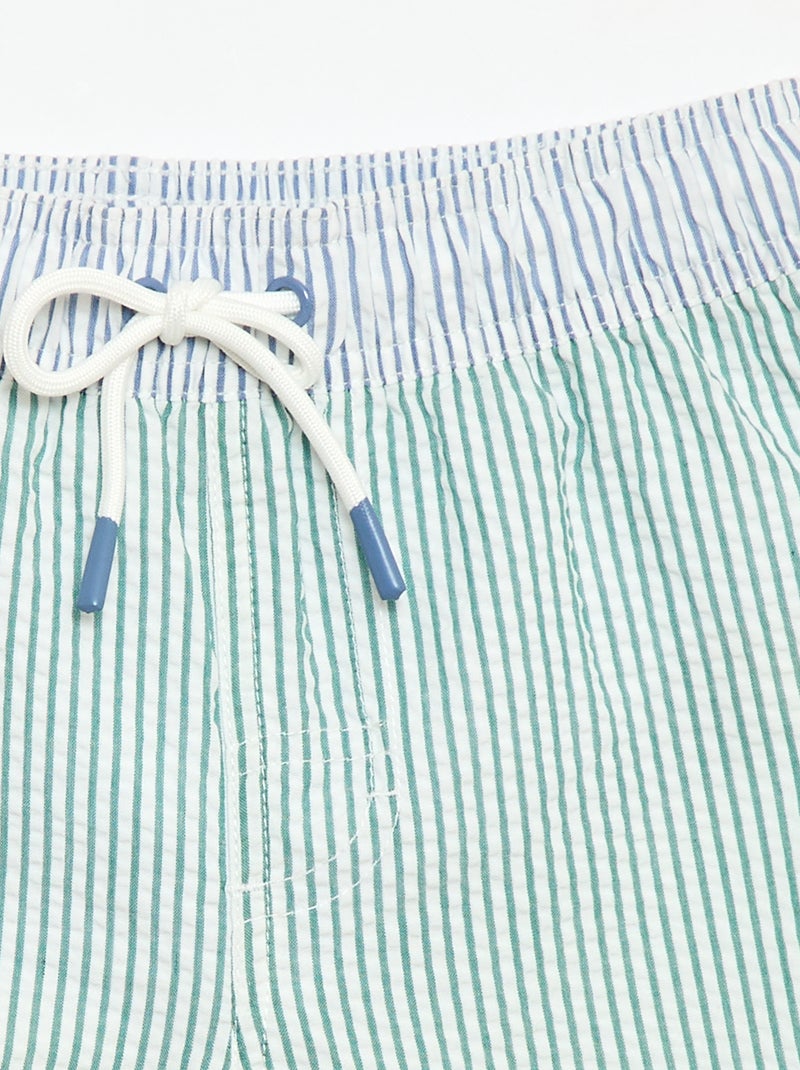 Gestreepte zwemshort met trekkoordjes Groen - Kiabi