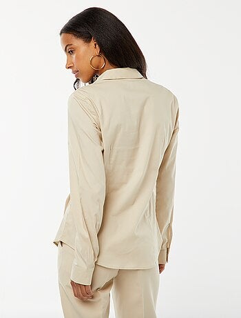 Aansluitende blouse met Italiaanse kraag