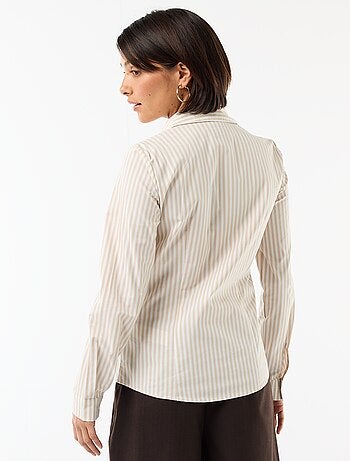 Aansluitende blouse met Italiaanse kraag