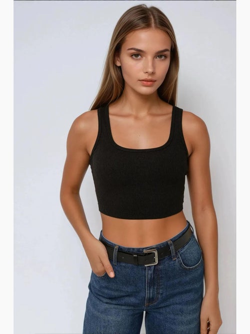Getailleerde tanktop met ronde hals en cropped hals hiccup - Kiabi Getailleerde tanktop met ronde hals en cropped hals hiccup - Kiabi