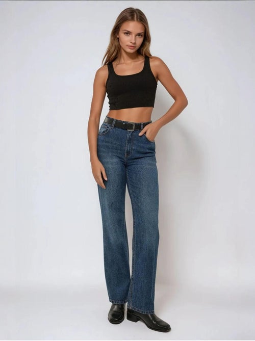 Getailleerde tanktop met ronde hals en cropped hals hiccup - Kiabi Getailleerde tanktop met ronde hals en cropped hals hiccup - Kiabi