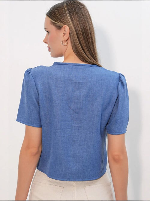Getextureerd crop-top van linnenmix met v-hals bdart - Kiabi Getextureerd crop-top van linnenmix met v-hals bdart - Kiabi