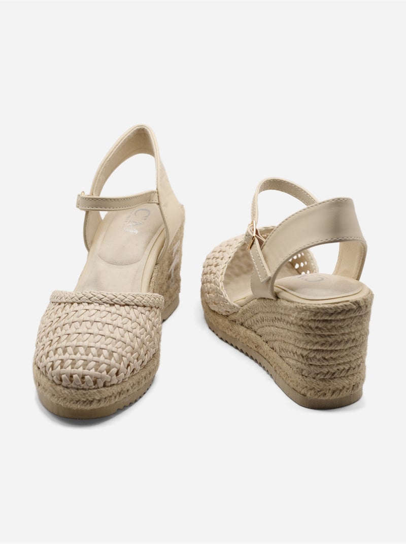 Gevlochten sandaal met blokhak Beige - Kiabi