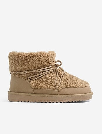 Gevoerde boots