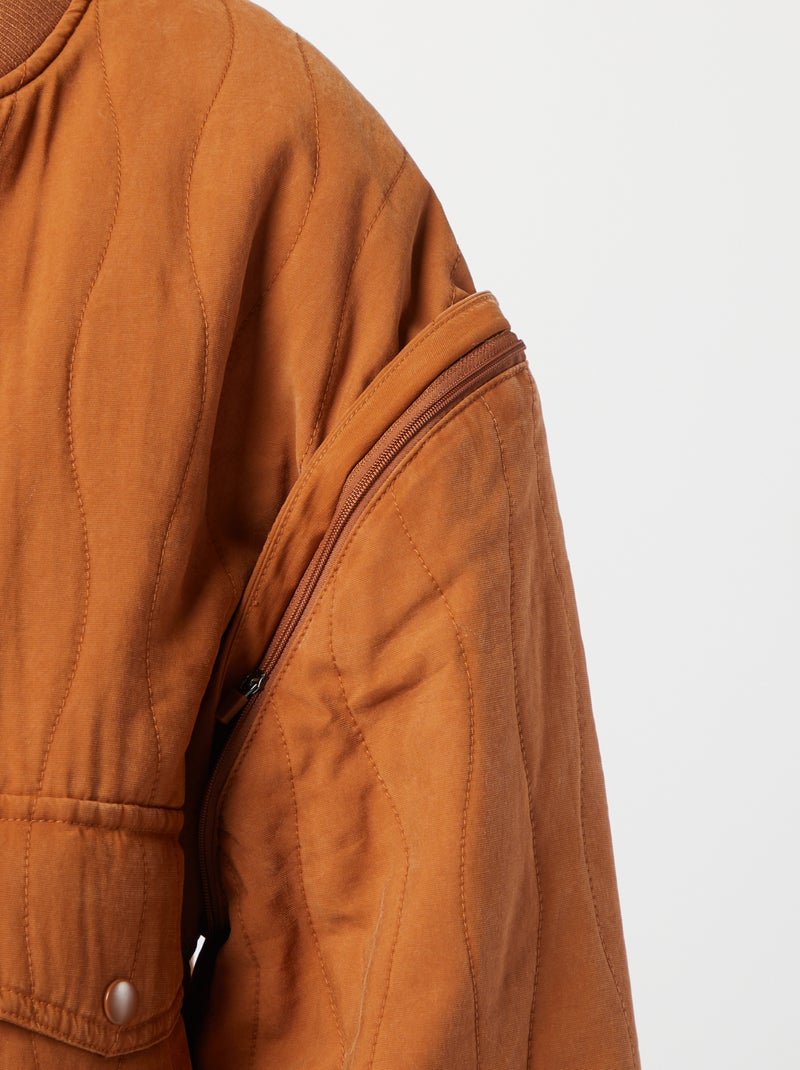 Gewatteerd 2-in-1 jasje met afneembare mouwen BRUIN - Kiabi