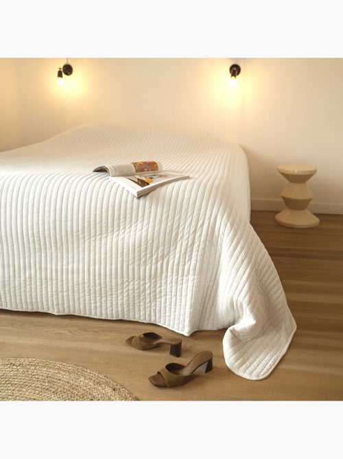 Gewatteerd bedsprei van ribfluweel - Kiabi Gewatteerd bedsprei van ribfluweel - Kiabi