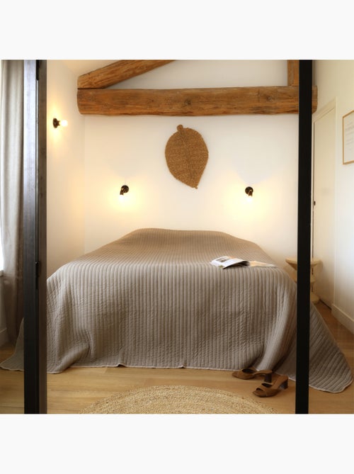Gewatteerd bedsprei van ribfluweel - Kiabi Gewatteerd bedsprei van ribfluweel - Kiabi
