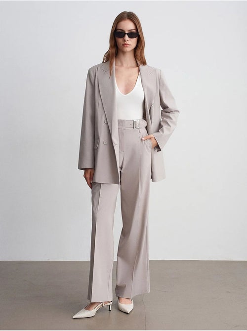 Geweven wide-leg broek met ceintuur dilvin - Kiabi Geweven wide-leg broek met ceintuur dilvin - Kiabi