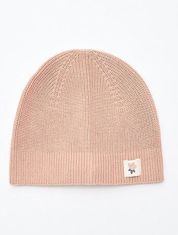 GIFTBOX - Babytruitje + broek + sokken + muts + slabbetje