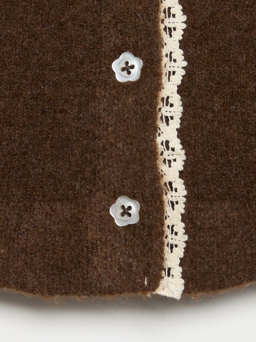 Gilet avec bords en fine dentelle - Kiabi Gilet avec bords en fine dentelle - Kiabi