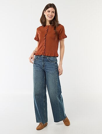 Gilet avec boutonnage et manches volantés