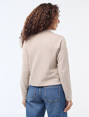 Gilet avec ouverture boutonnée dorée