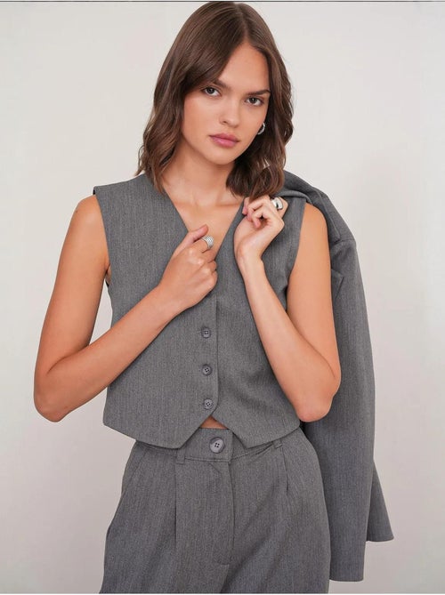 Gilet boutonné à col en v mixray - Kiabi Gilet boutonné à col en v mixray - Kiabi