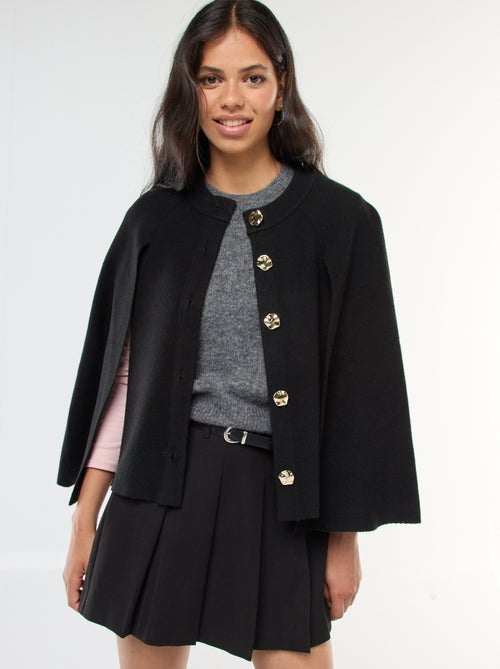 Gilet cape avec boutons dorés - Kiabi