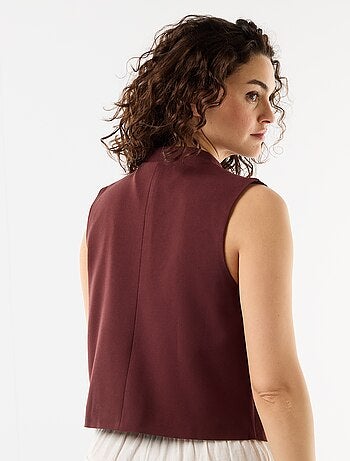 Gilet de costume sans manches avec ouverture symétrique