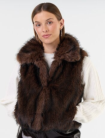 Gilet de costume sans manches en fausse fourrure