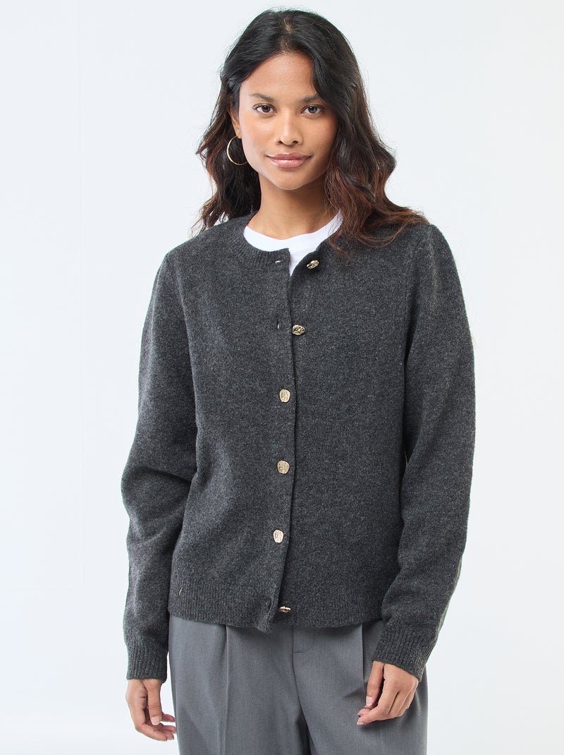 Gilet en maille avec boutons dorés Gris - Kiabi