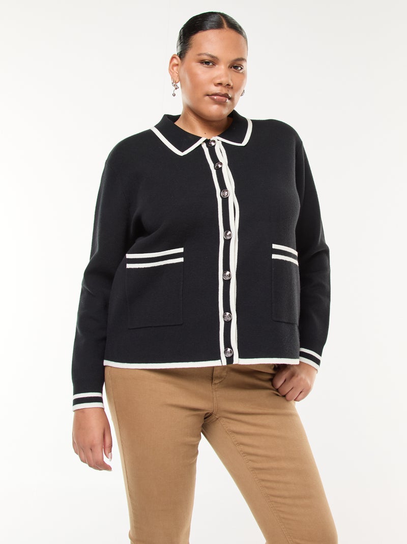 Gilet en maille épaisse avec 2 poches et boutons fantaisies Noir - Kiabi
