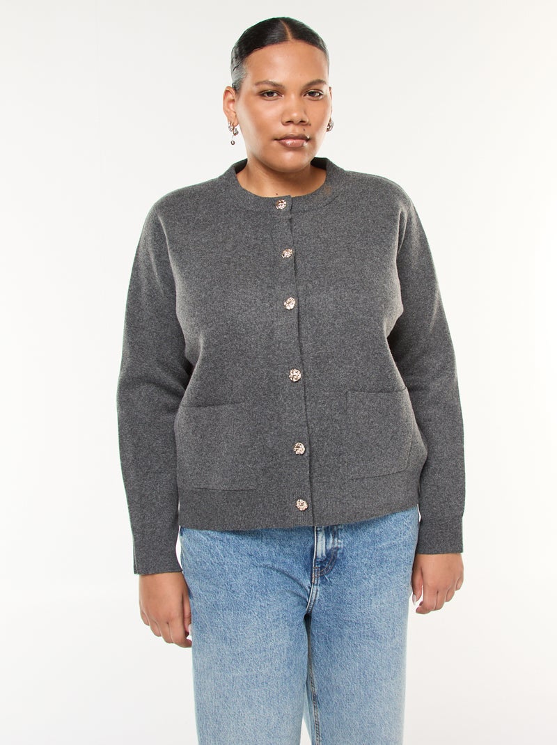 Gilet en maille épaisse avec boutons fantaisies Gris - Kiabi