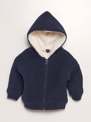 Gilet en tricot avec capuche