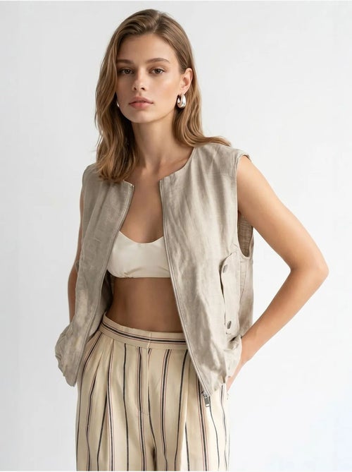 Gilet femme en popeline tissée, fermeture zippée mixray - Kiabi Gilet femme en popeline tissée, fermeture zippée mixray - Kiabi