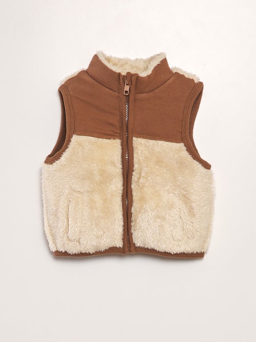 Gilet sans manches en fausse fourrure - Kiabi