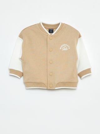 Gilet style campus