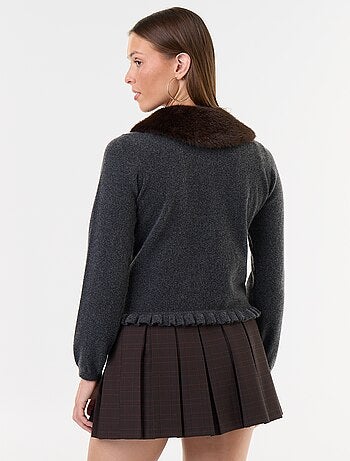 Gilet uni avec fausse fourrure au col