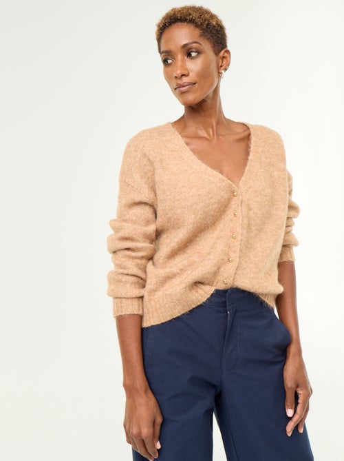 Gilet uni boutonné en maille grosse jauge - Kiabi