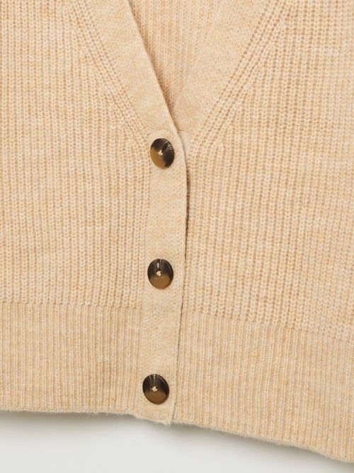 Gilet uni en maille grosse jauge facile à enfiler - Kiabi Gilet uni en maille grosse jauge facile à enfiler - Kiabi