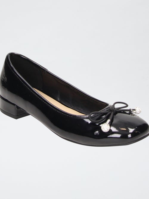 Glanzende ballerina's met hakje - Kiabi