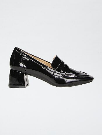 Glanzende loafers met bandjes