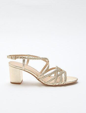 Goudkleurige feestelijke sandalen met hak