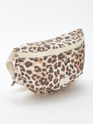 Grand sac banane avec étiquette tissée