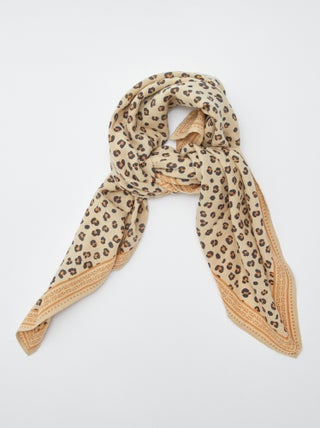 Grote foulard met print