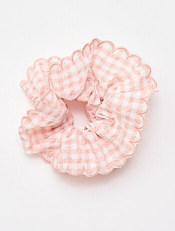 Grote scrunchie met vichyruitjes