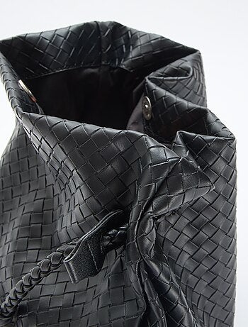 Grote tas van imitatieleer met gevlochten effect