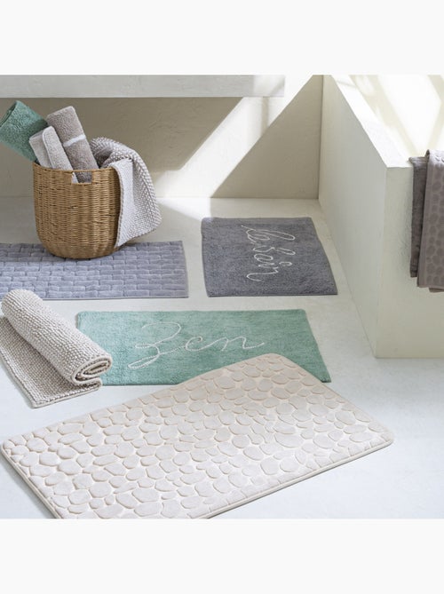 Guy Levasseur - Tapis de bain galet à mémoire de forme - Kiabi Guy Levasseur - Tapis de bain galet à mémoire de forme - Kiabi