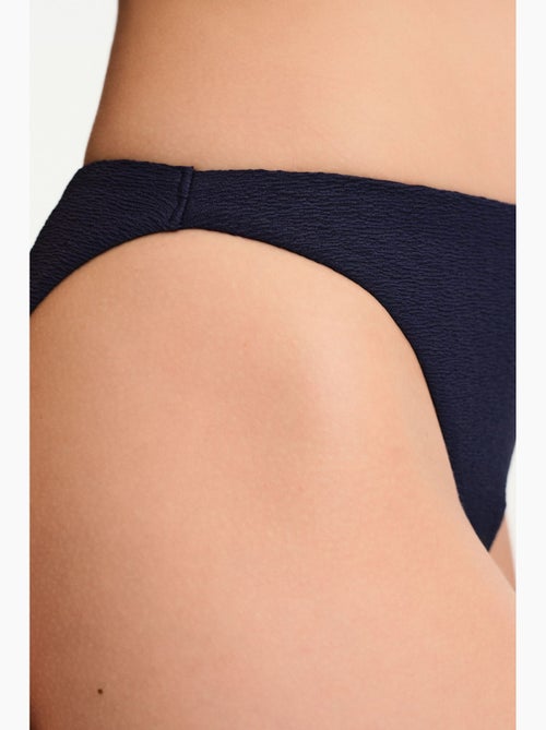Hailey minimal met structuur bikinibroekje met middelhoge taille penti - Kiabi Hailey minimal met structuur bikinibroekje met middelhoge taille penti - Kiabi