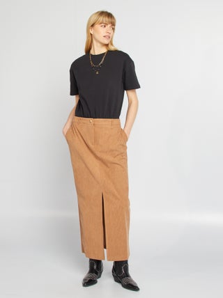 Halflange rok van corduroy