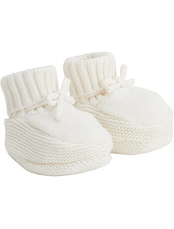 Hallo baby, babyturban en gebreide babyschoentjes