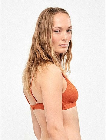 Haut de bikini triangulaire piqué lurex doré